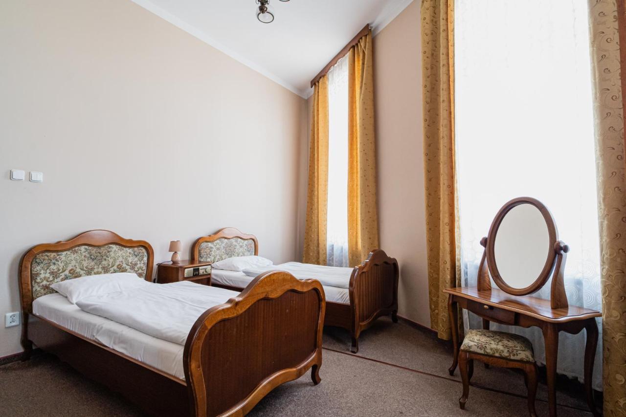 Hotel Polonia Torun Exterior foto